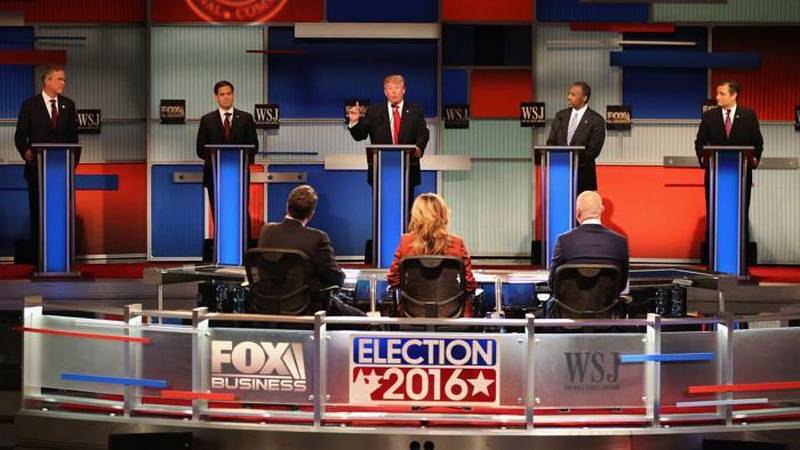 Repubblicani: dibattito 4, fuoco di fila su Hillary