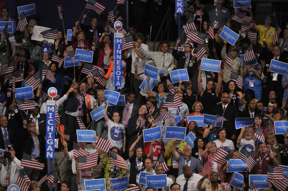 Convention: saranno calde, pro Sanders divisi, conta delegati