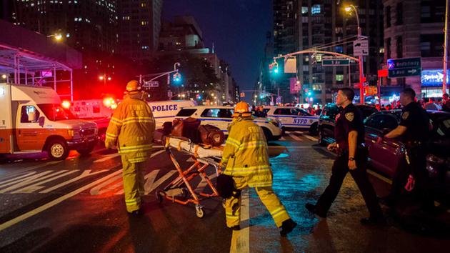 Esplosione a NY, serie d'attacchi, violenza gioca pro-Trump