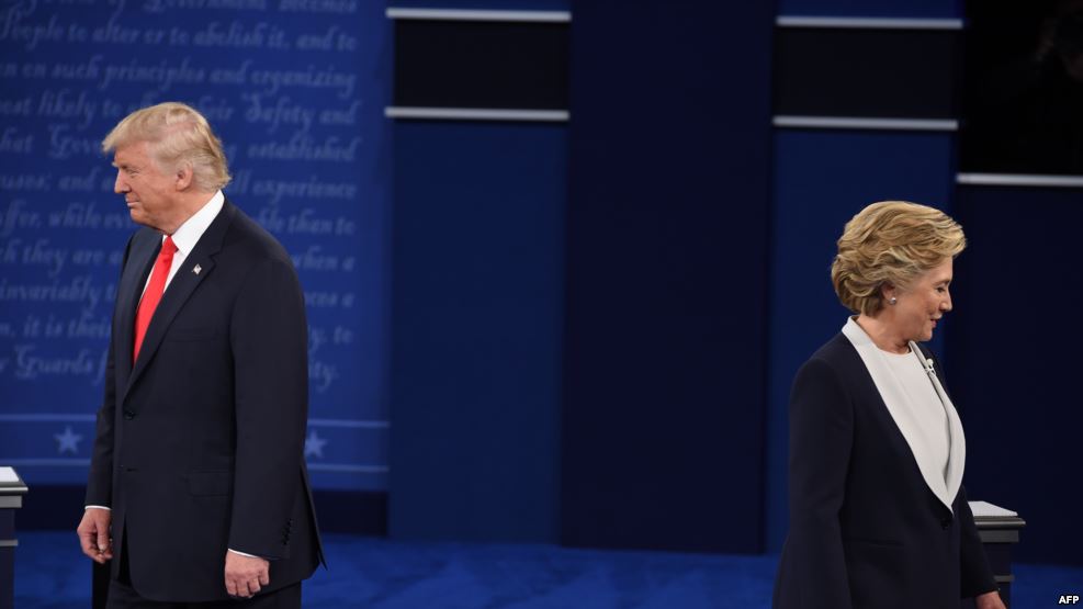 Dibattito 2: Hillary vince di nuovo, Trump colpisce basso