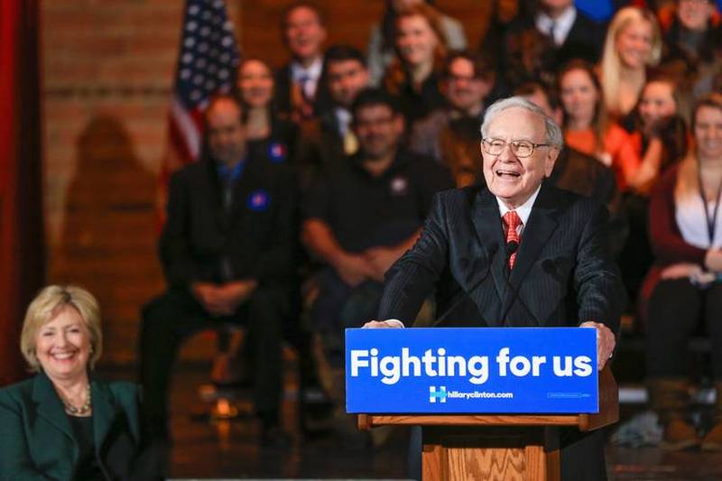 Hillary 'alla Buffett', più tasse ai ricchi, e contro Trump