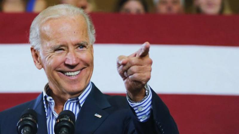 Democratici: Biden quasi c'è, ruota di scorta o frangiflutti