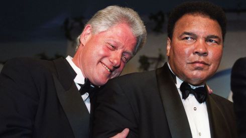 00160605Clinton-MuhammadAli