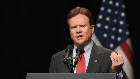 b_490_390_16777215_00_images_Democratici_Jim-Webb.jpg