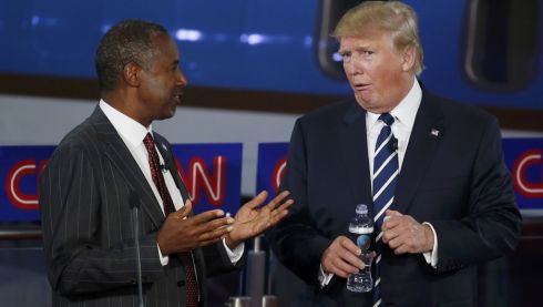 b_490_390_16777215_00_images_Trump-Carson.JPG